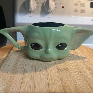 Green Baby Yoda Mug